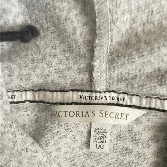 Victoria's Secret Black and White Leopard Print Jogger Set - Picture 2 of 2